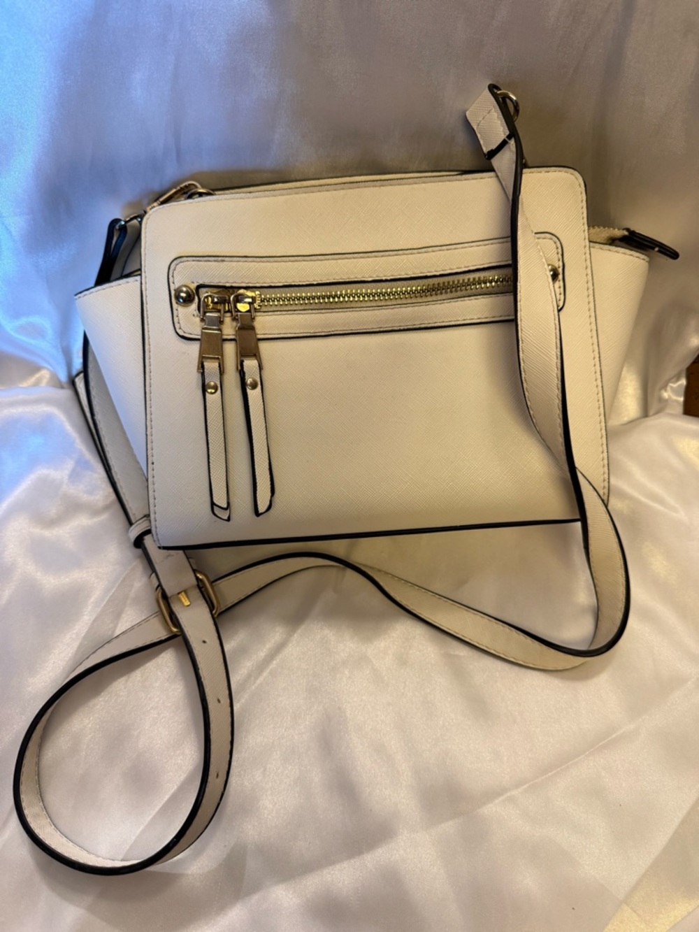Women's White Crossbody Bag with Front Zip Pocket